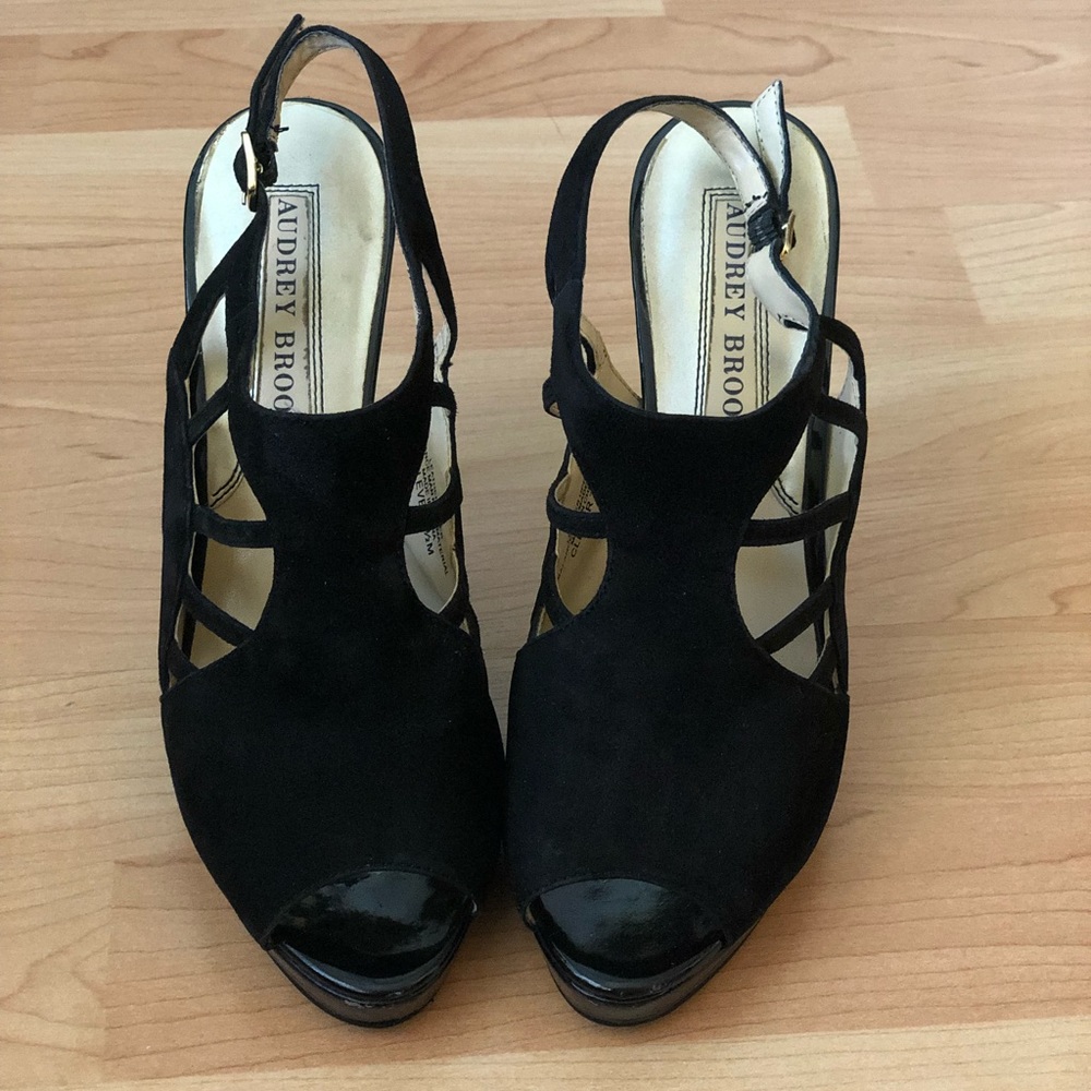 Black peep toe heels